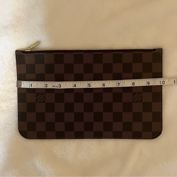 𝅺LOUIS Vuitton- Neverfull GM matching pouch /wallet- New condition - Picture 6 of 9